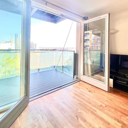 Ferienwohnung Fairmont Avenue E14 9Pq London Exterior foto