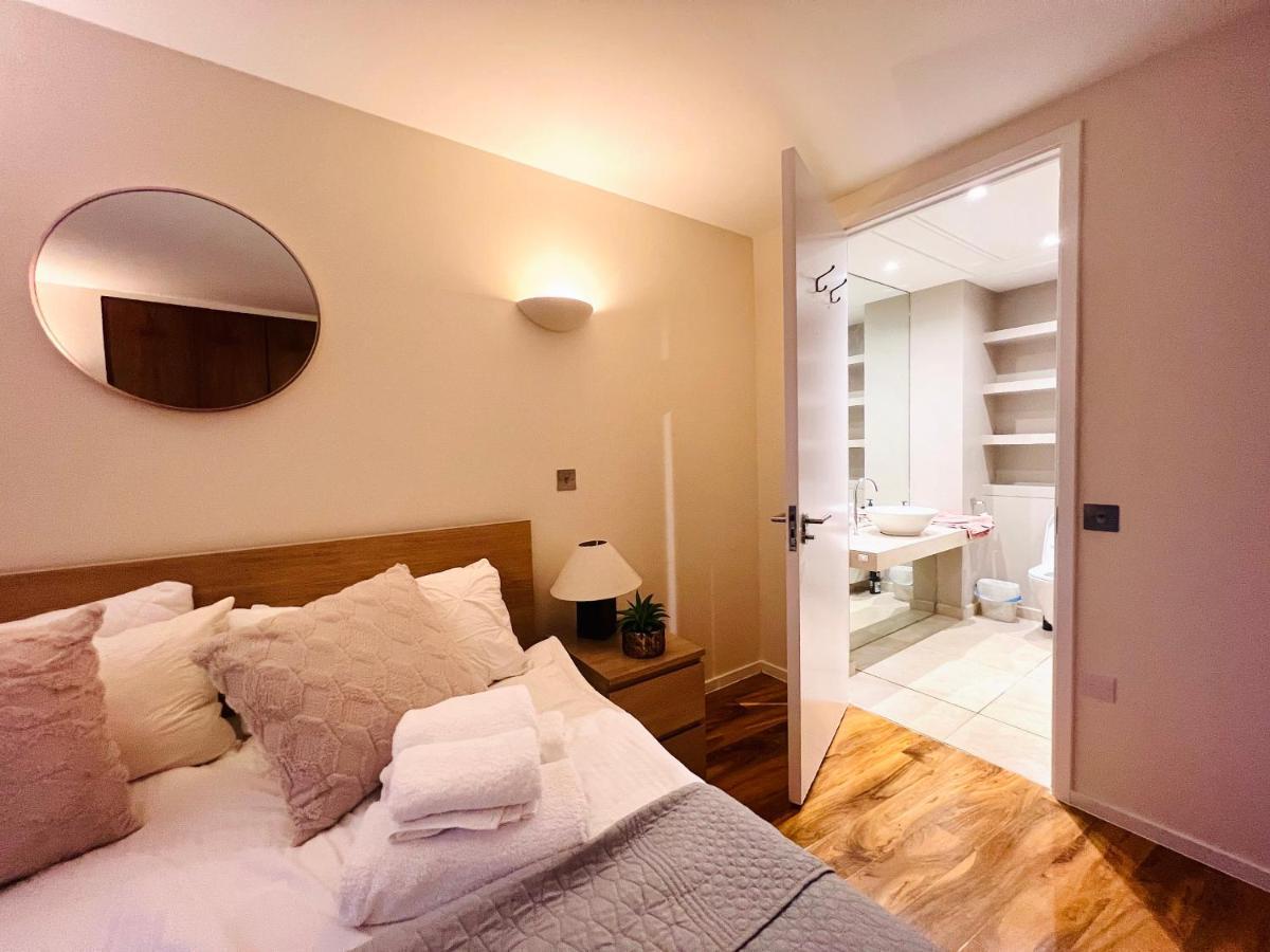 Ferienwohnung Fairmont Avenue E14 9Pq London Exterior foto