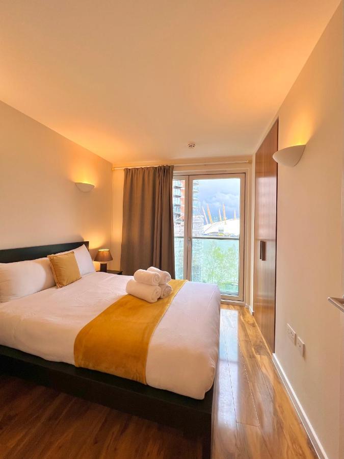 Ferienwohnung Fairmont Avenue E14 9Pq London Exterior foto