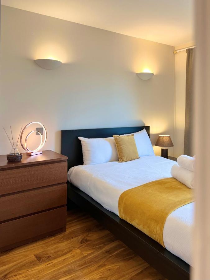 Ferienwohnung Fairmont Avenue E14 9Pq London Exterior foto